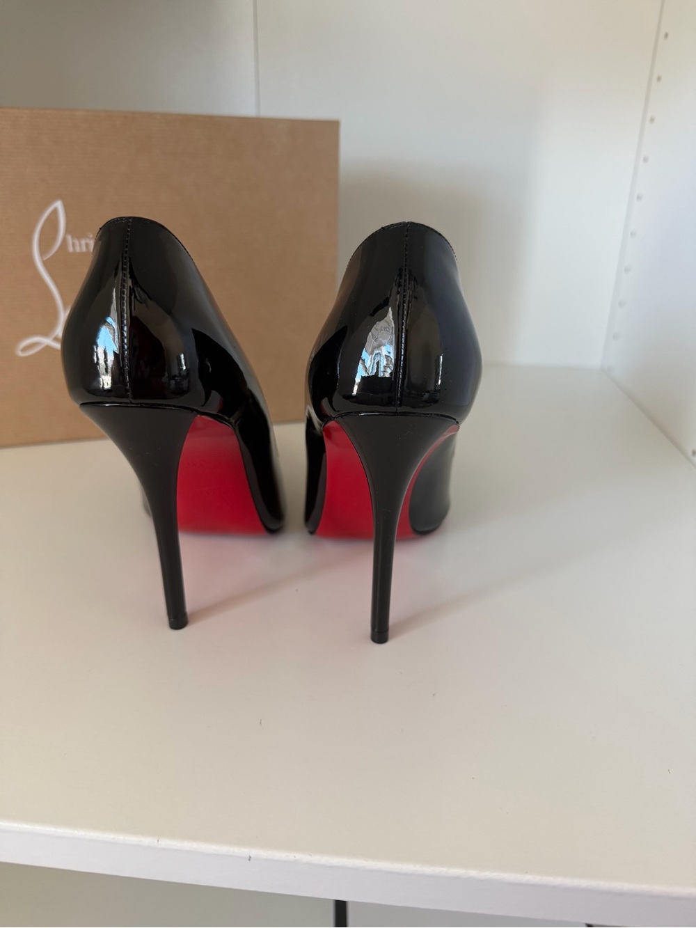 New: Christian Louboutin Black Patent Leather Pointed Pumps. Size 38.5 - Picture 3 of 7